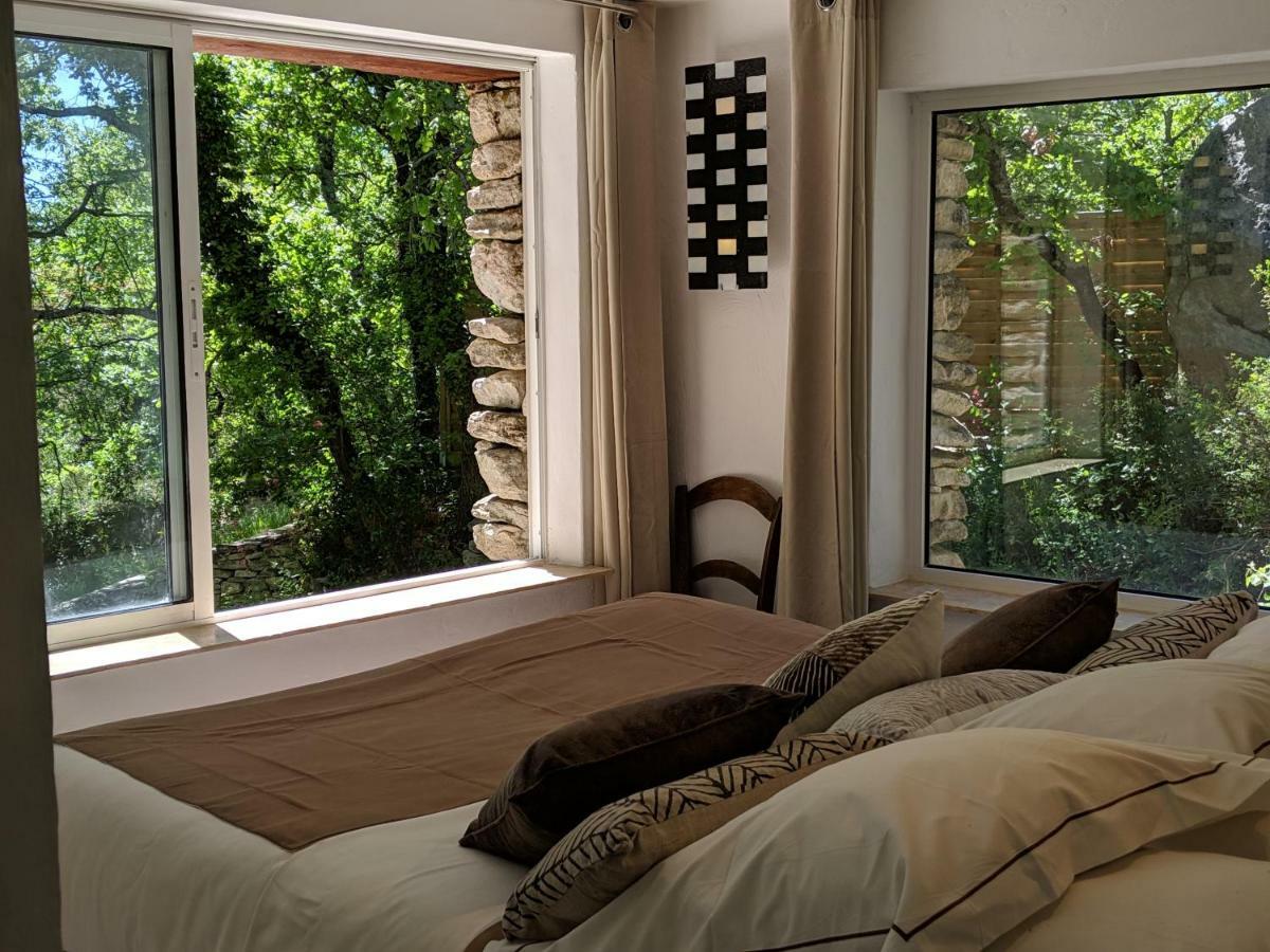 Les Rapieres Mireio Villa Gordes Exterior photo